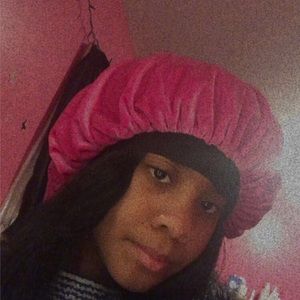 Meet your Posher, Azyra